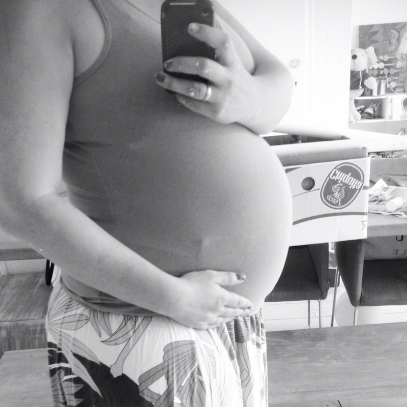 record, zwangerschapstest bevallen baby