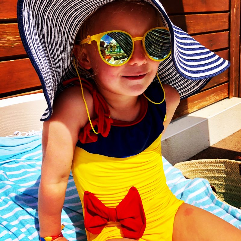 Oogbescherming wordt vaak vergeten! Kinderen met deze oogkleur moeten extra voorzichtig zijn in de zon