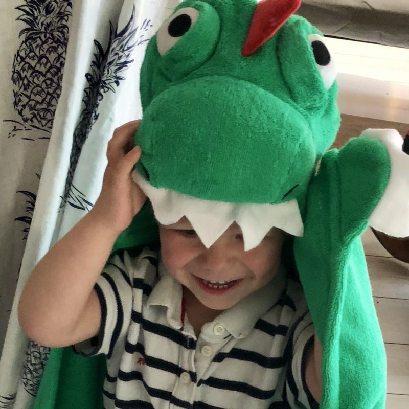 Zachte badcape van Zoocchini voor fijne knuffelmomenten