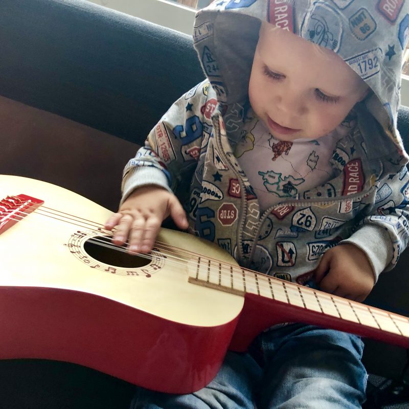 Wijn is het thema van deze week en ook kerst, verdriet en monkey town. Het is een week van uitersten