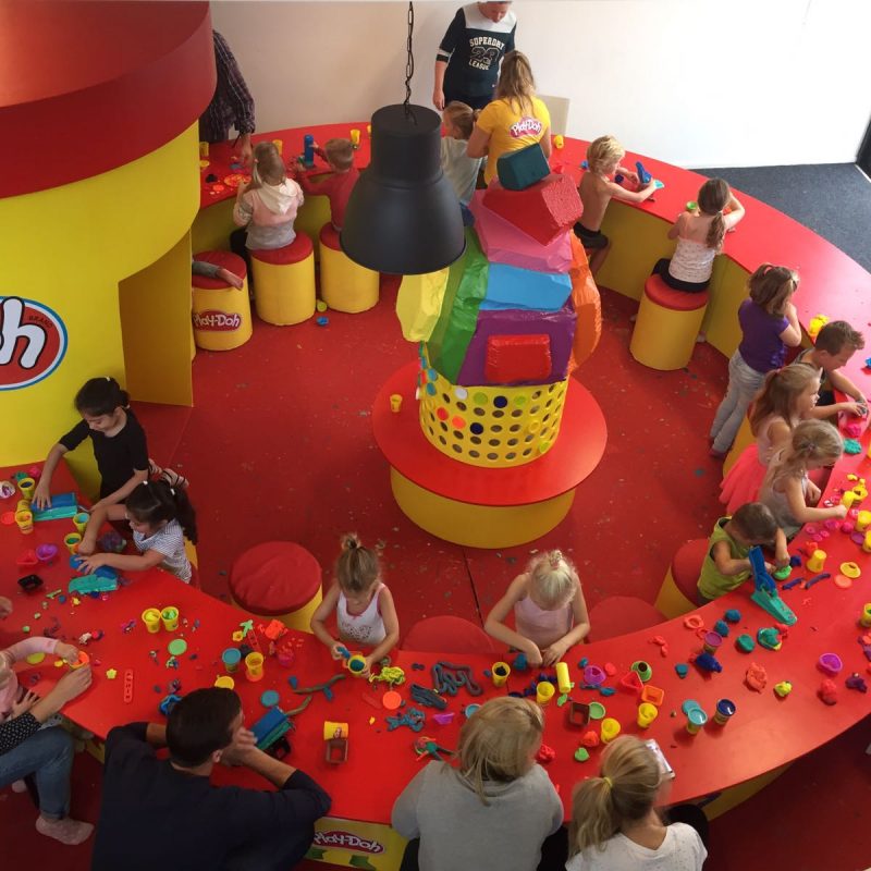 Het was een groots ‘Play Doh’ klei festijn in Ballorig Alphen Aan Den rijn