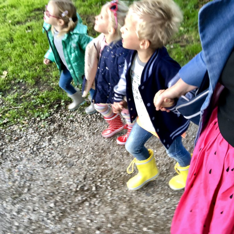 Buiten de Pixels is een boekje dat om je ‘vierkante’ ogen geeft! Ga je mee op avontuur?