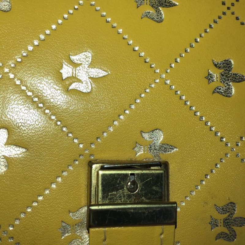 Jacqueline Hillechien draagt haar naam met trots als eerste kleindochter…. dag oma…..