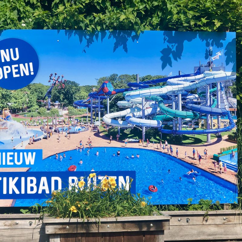 Het Tikibad breidt uit naar buiten en wij keken onze ogen uit!