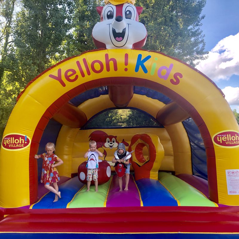 Review Camping Château de Fonrives – Yelloh! Village in Villeréal (Lot et Garonne)