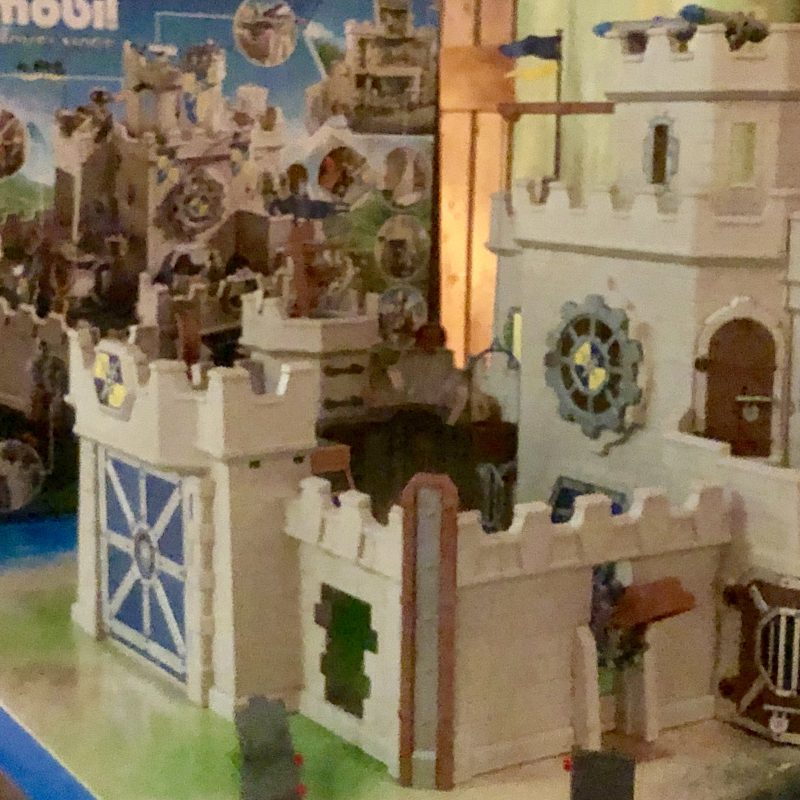 De grote burcht van de Novelmore ridders is Playmobil heaven voor ridders & vijanden