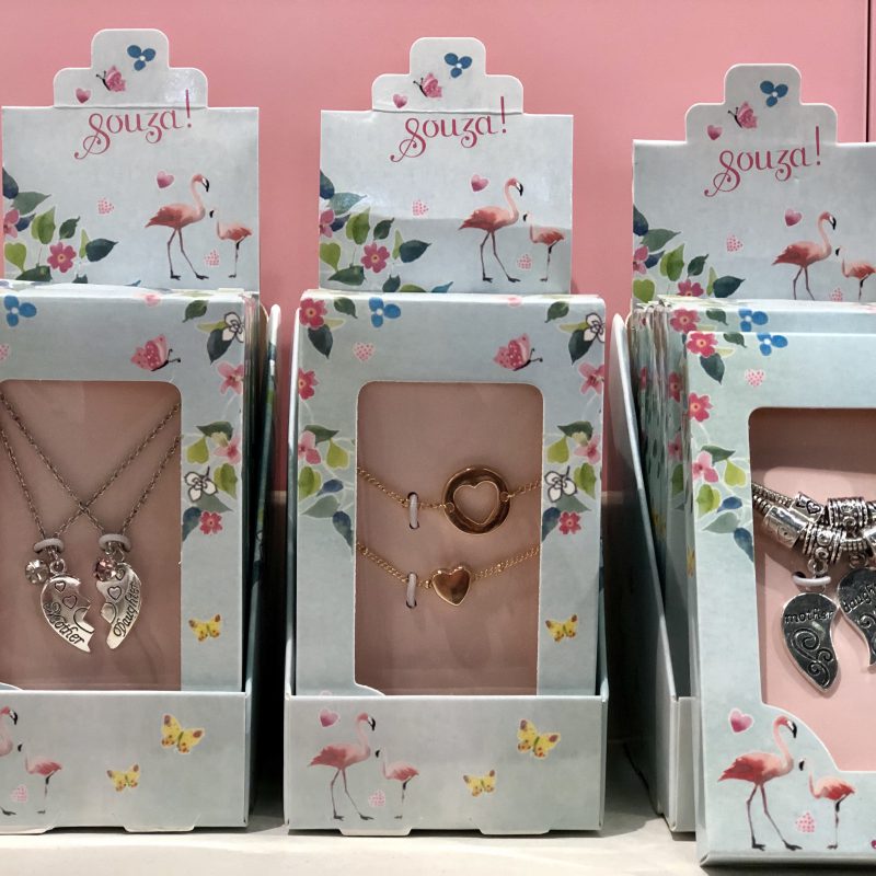 “Best Friends are forever….” bezegelt met vriendschapssieraden