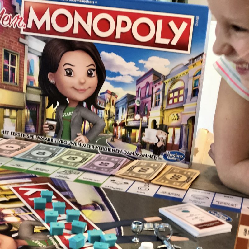 Met het bordspel Mevr. Monopoly verdienen vrouwen meer dan mannen! Een spel voor ondernemende vrouwen (en meisjes)