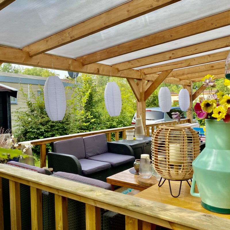 Chalet Olivette gestyled met Return to Sender