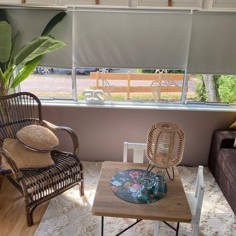 Doorbreek de sleur: fris je huis en caravan op met pvc jaloezieën op maat  