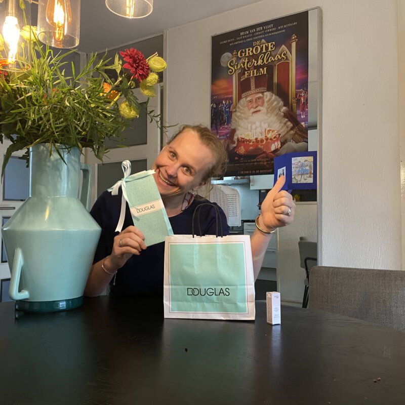 Cadeaustress? Geef de Douglas cadeaukaart!