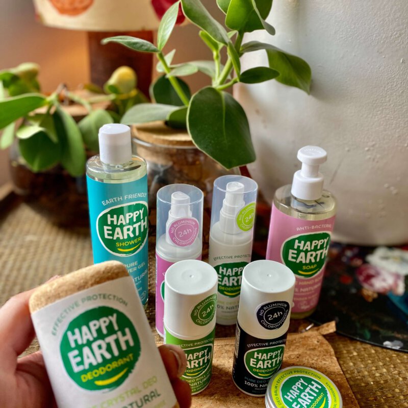 NIEUW: Happy Earth dat zorgt voor verzorging ‘puur natuur’ met een glimlach!