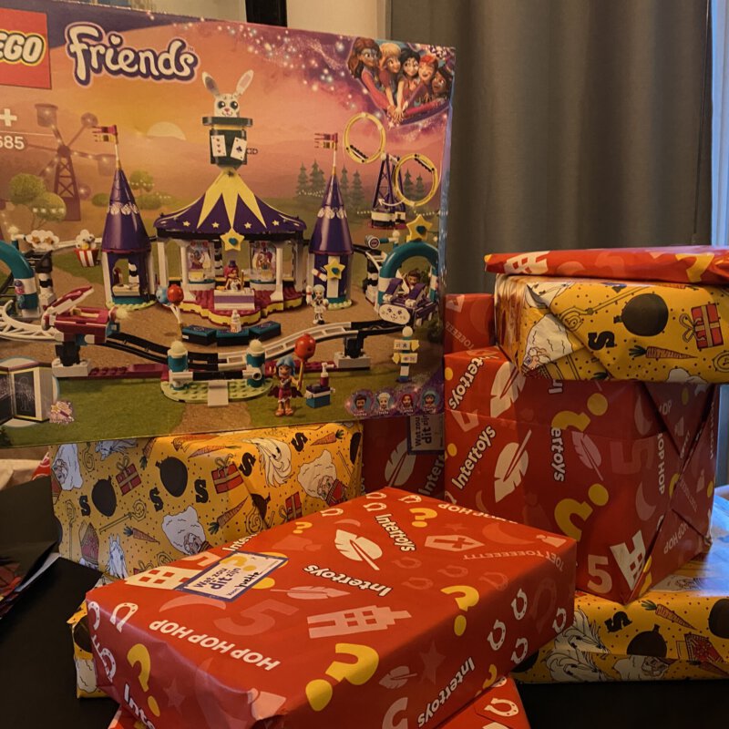 De leukste LEGO sets: een luxe hotel met spa, monstertruck, feestelijke cupcakes en vele anderen