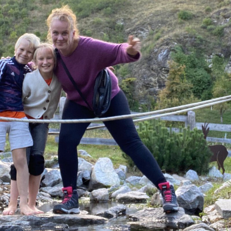 Hiken door de bergen van Zuid-Tirol met kinderen: Ontdek de mooiste kindvriendelijke wandelingen