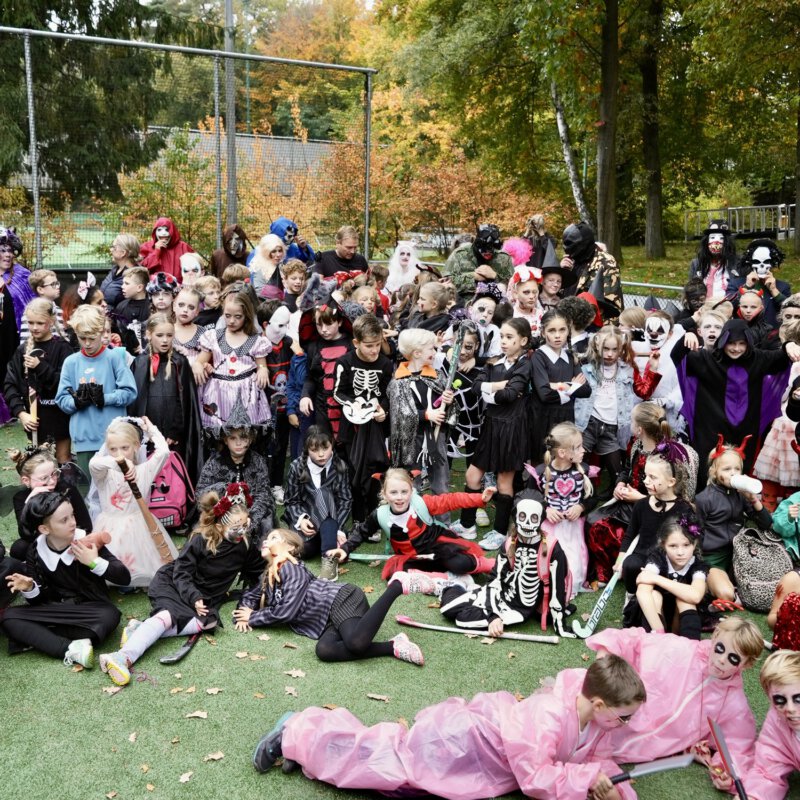 Griezelpret op AMHC in het Orderbos bij Hockeyween & Frightnight 2025 – Inclusief  Aftermovie