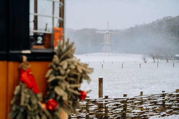 De winter in het Openluchtmuseum is een wereld vol lichtjes, verhalen en sfeer, Arnhem, Linde Berends, Openluchtmuseum