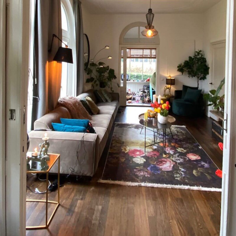 Rust in de woonkamer: zo maak je van je huiskamer een mini yogastudio