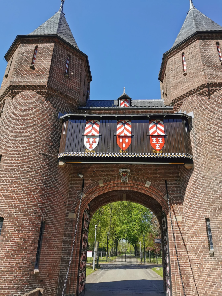 De Lumineuze nachten, Kasteel de Haar