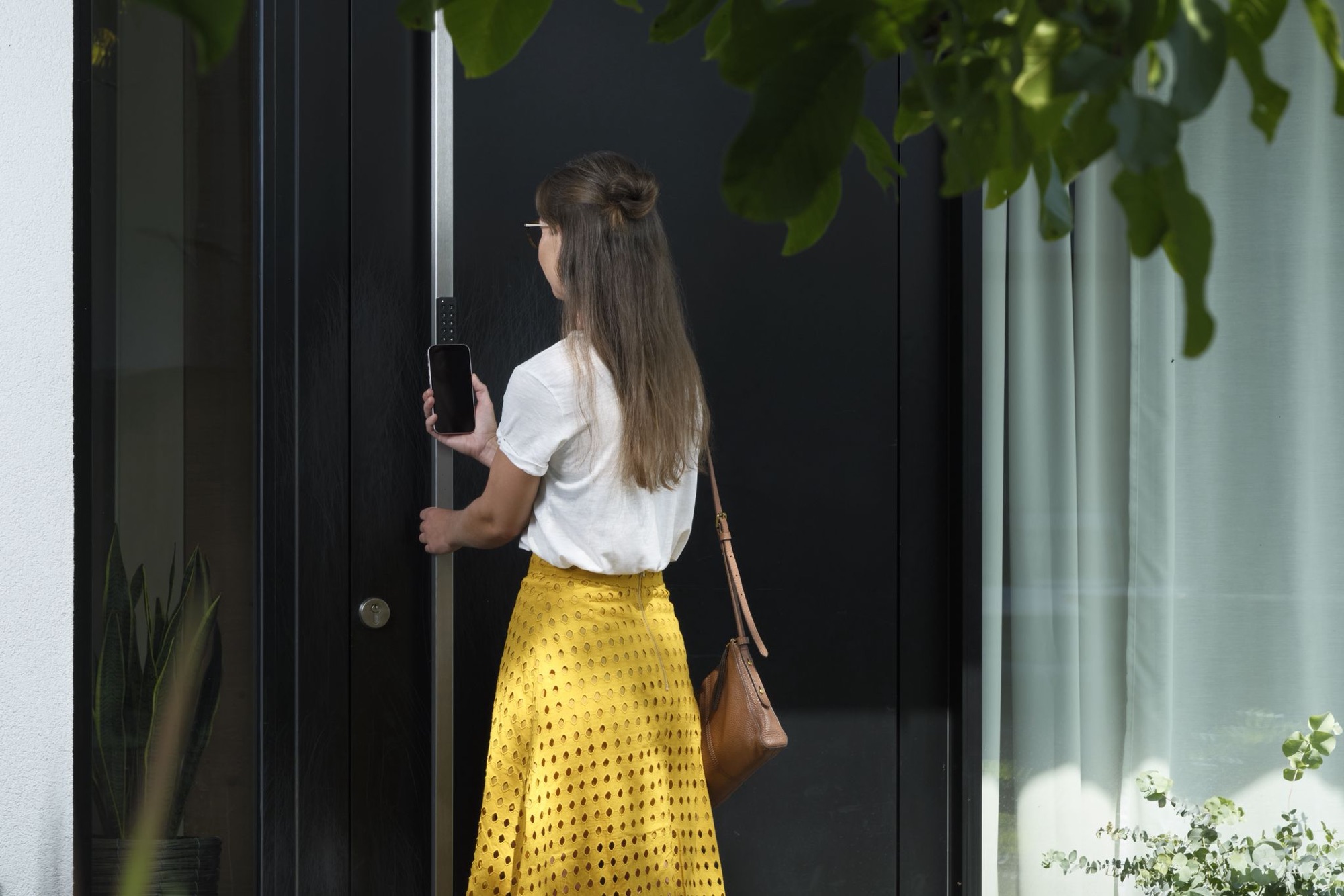 Tap to Unlock, smartlock, slim slot, Nuki