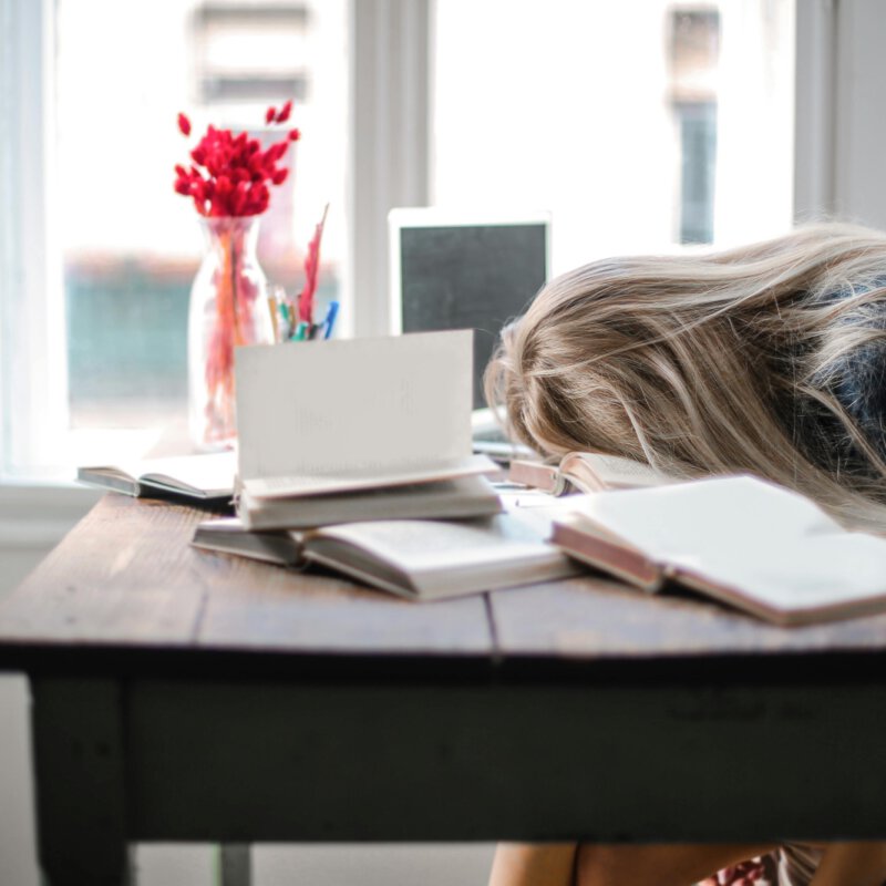 Theorie-examen op de planning? Zo houd je leren vol zonder motivatieverlies