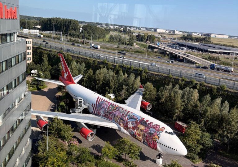 Schiphol, Mondi SkyBar en restaurant, corendon hotel, Mondi restaurant, Caribbean, cocktails