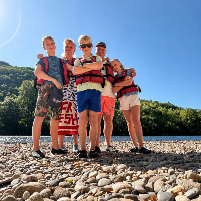 Nederland heeft maar zes weken zomervakantie. Hoe doen ouders dat in landen waar kinderen twaalf weken vrij zijn?